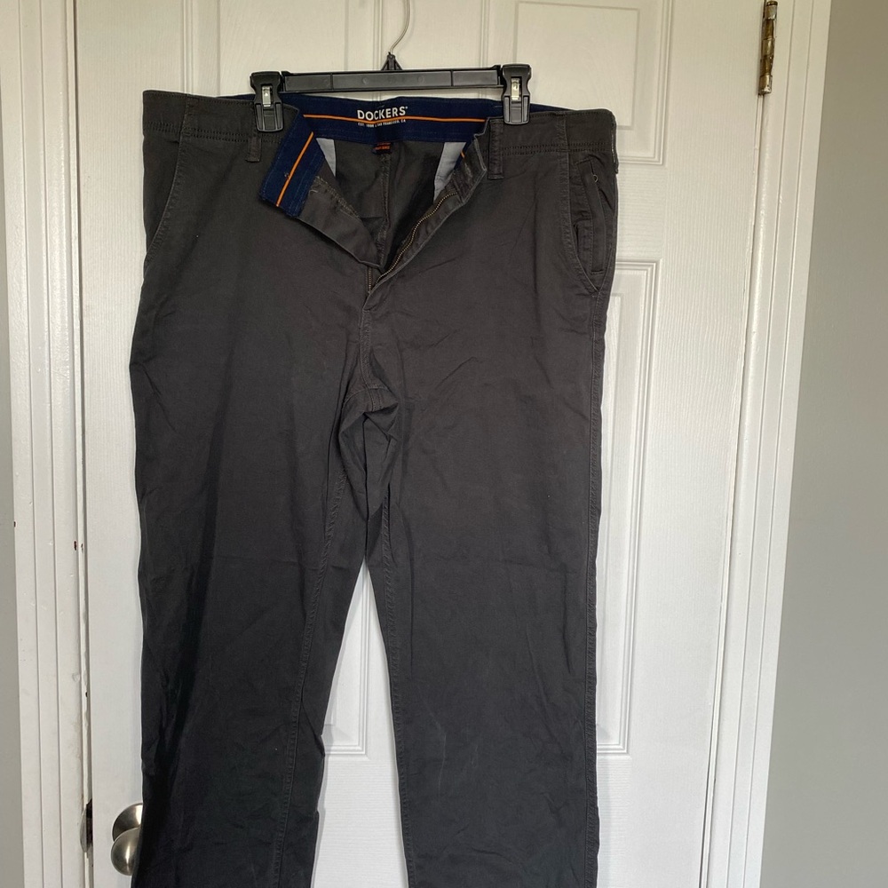 Dockers Gray Chinos Flat Front Cotton Blend